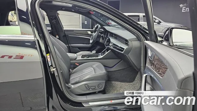 Audi A6 2020 thumb 5