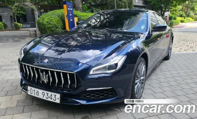Maserati Quattroporte 2019 thumb 2