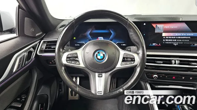BMW i4 2022 thumb 9