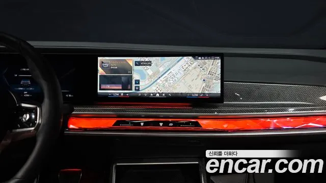 BMW i7 2024 thumb 9