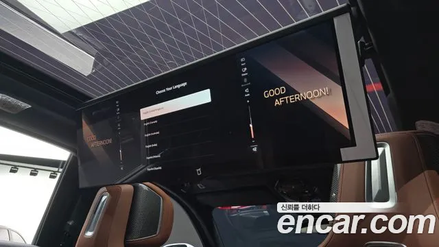 BMW i7 2024 thumb 2