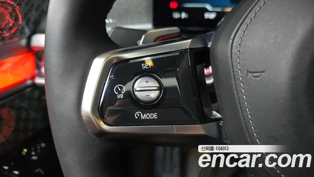BMW i7 2024 thumb 3