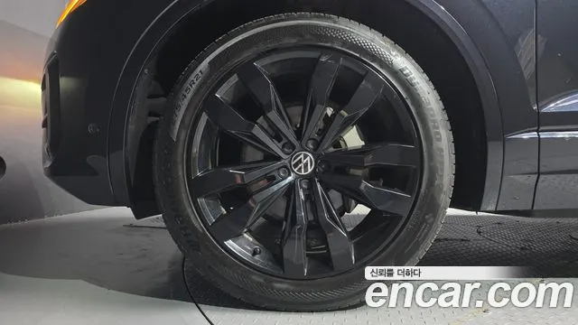 Volkswagen Touareg 2021 thumb 6