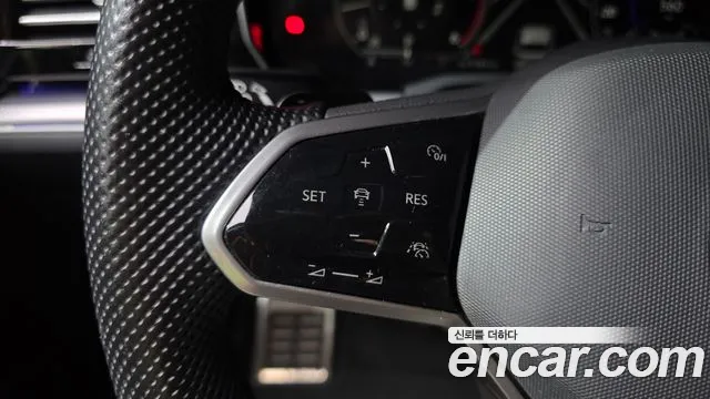 Volkswagen Touareg 2021 thumb 7
