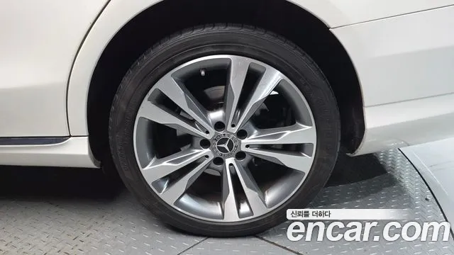 Mercedes-Benz C-Класс 2020 thumb 9