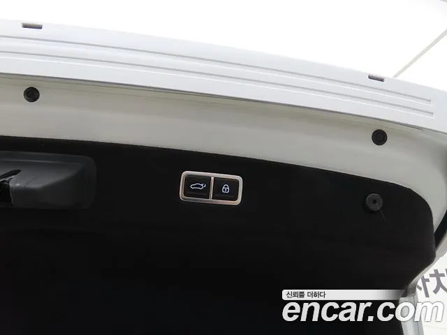 Genesis G90 2025 thumb 4