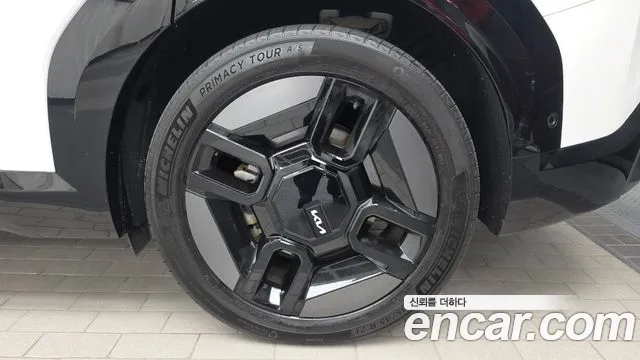 Kia EV9 2024 thumb 8