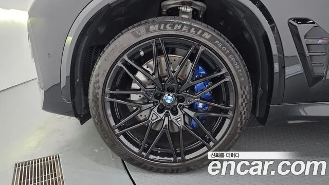 BMW X5M 2026 thumb 12