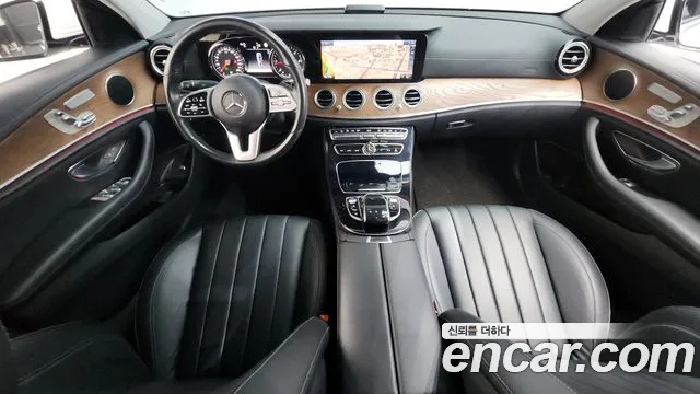 Mercedes-Benz E-Класс 2020 thumb 6