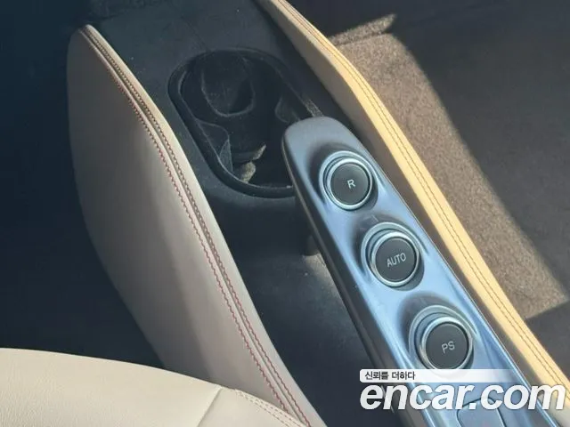 Ferrari F8 2021 thumb 11