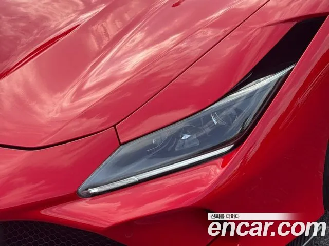 Ferrari F8 2021 thumb 3