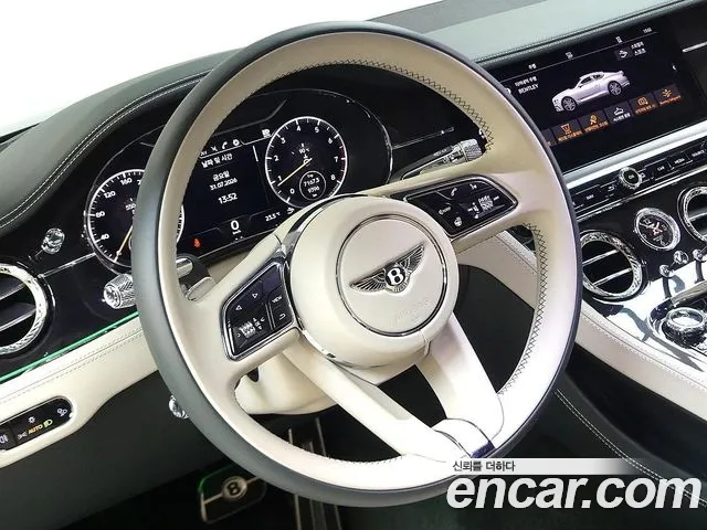 Bentley Continental 2024 thumb 8