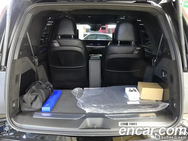 Cadillac Escalade 2025 thumb 9