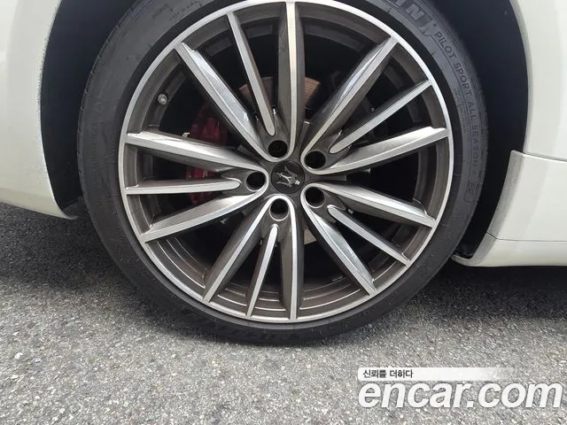 Maserati Quattroporte 2019 thumb 10