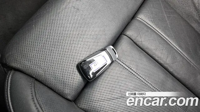 Audi A5 2021 thumb 10