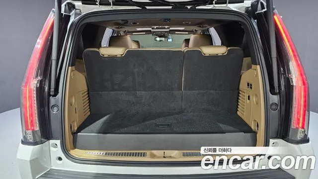 Cadillac Escalade 2020 thumb 12
