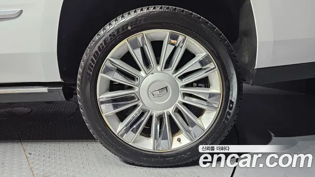 Cadillac Escalade 2020 thumb 6