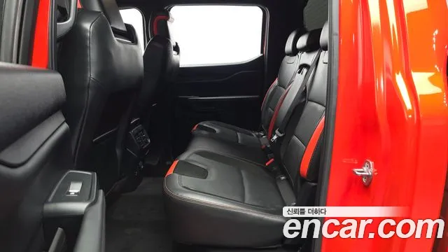 Ford Ranger 2024 thumb 11