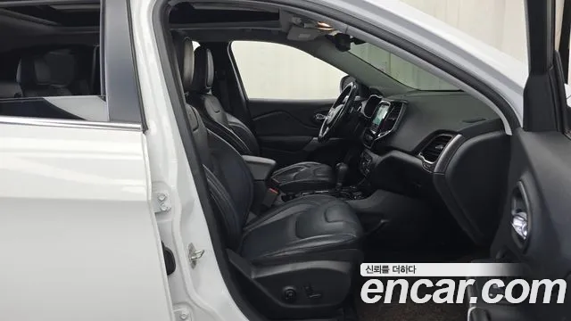 Jeep Cherokee 2020 thumb 6