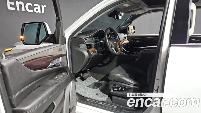 Cadillac Escalade 2020 thumb 9