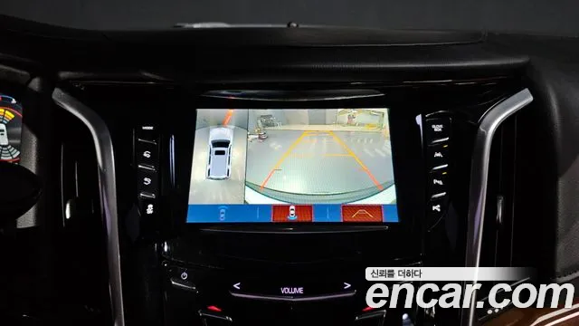 Cadillac Escalade 2020 thumb 2