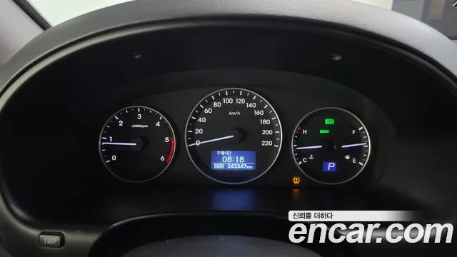Hyundai Starex 2019 thumb 11