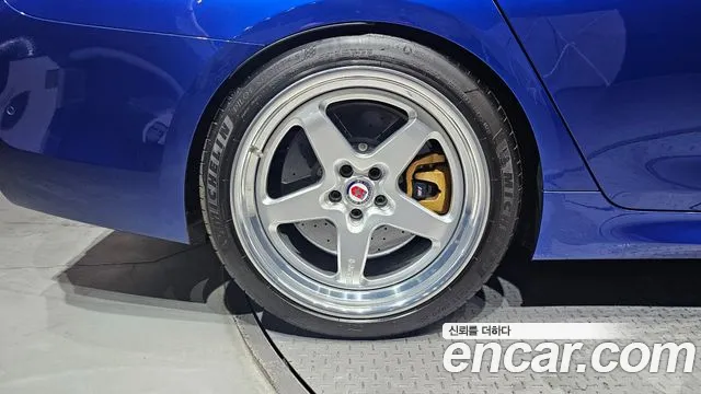 BMW M5 2019 thumb 8