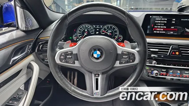 BMW M5 2019 thumb 3
