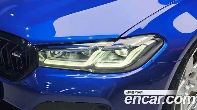 BMW M5 2019 thumb 4