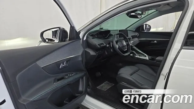 Peugeot 5008 2022 thumb 12