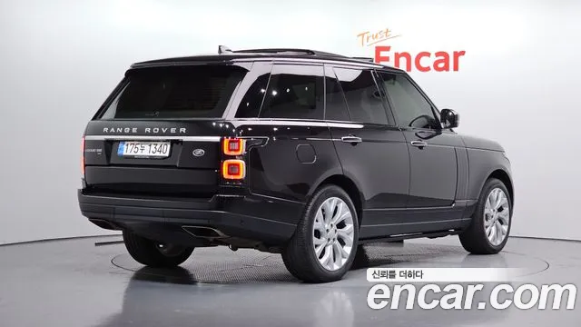 Land Rover Range Rover 2021 thumb 6
