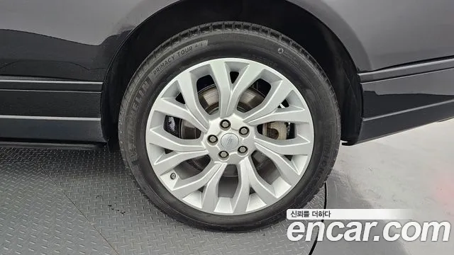 Land Rover Range Rover 2021 thumb 12