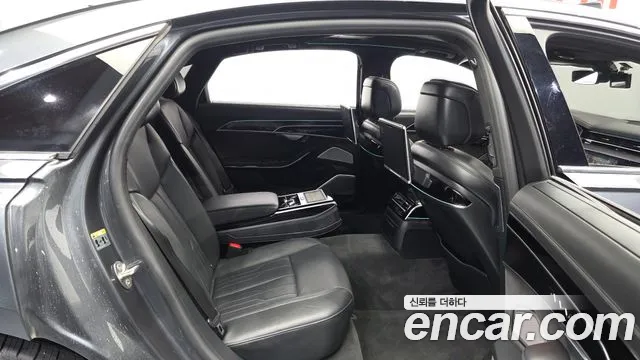 Audi A8 2019 thumb 11
