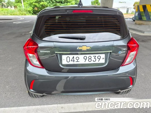 ChevroletGMDaewoo Spark 2017 thumb 4