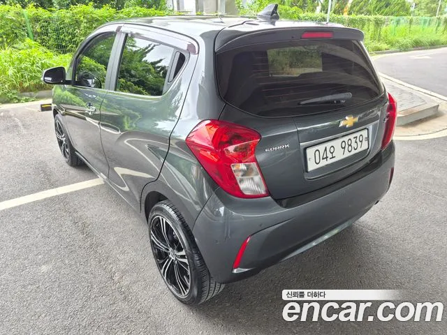 ChevroletGMDaewoo Spark 2017 thumb 5