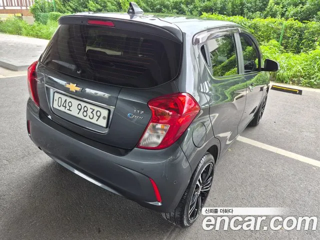 ChevroletGMDaewoo Spark 2017 thumb 6