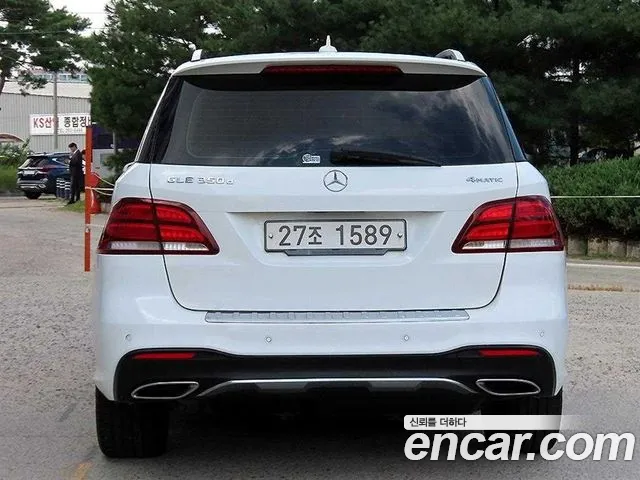 Mercedes-Benz GLE 2018 thumb 4
