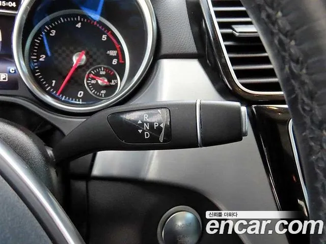 Mercedes-Benz GLE 2018 thumb 9