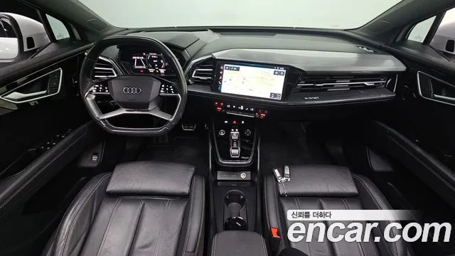 Audi Q4 e-tron 2022 thumb 9