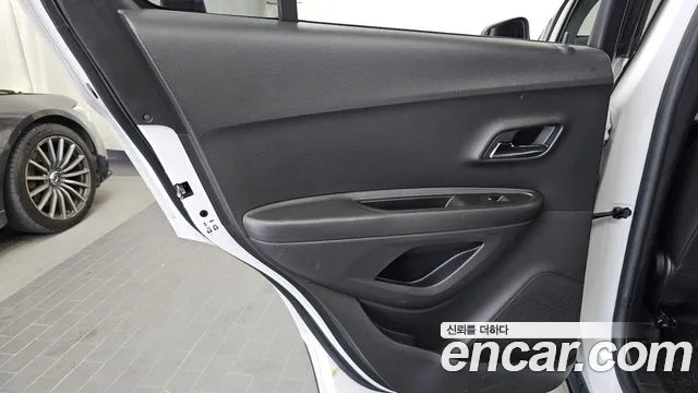 Chevrolet Tracker 2019 thumb 6