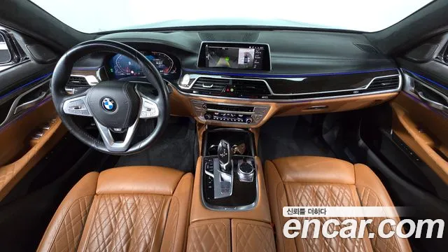 BMW 7 серии 2019 thumb 3