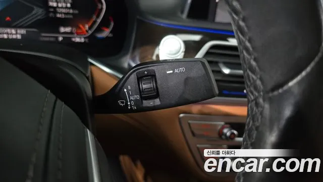 BMW 7 серии 2019 thumb 10