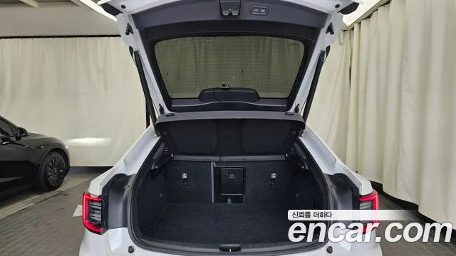 Polestar 2 2022 thumb 9