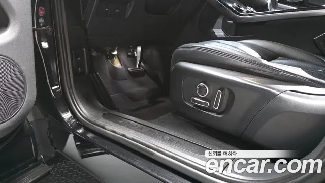 Land Rover Range Rover Evoque 2022 thumb 4