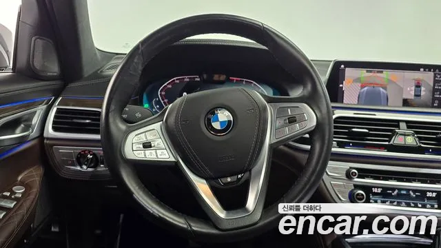 BMW 7 серии 2019 thumb 11