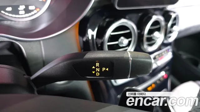 Mercedes-Benz GLC 2019 thumb 3