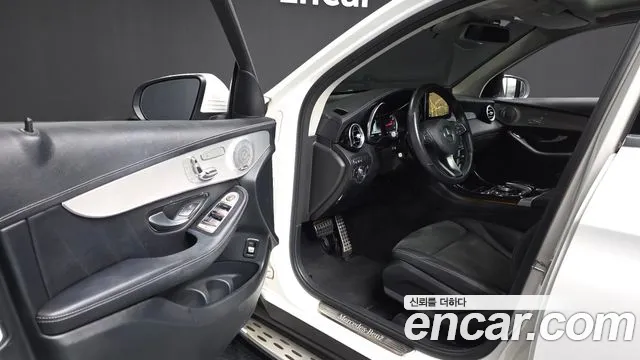 Mercedes-Benz GLC 2019 thumb 9