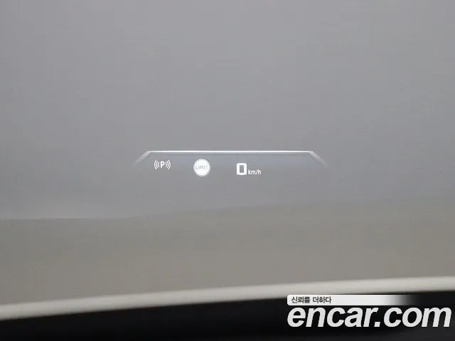 BMW i7 2023 thumb 2