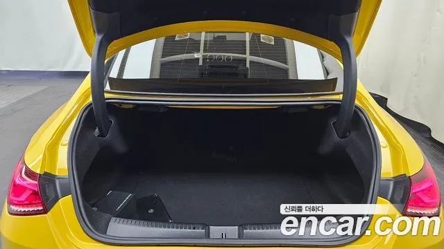 Mercedes-Benz CLA 2021 thumb 9