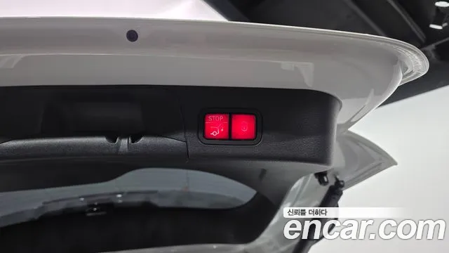 Mercedes-Benz EQB 2022 thumb 10